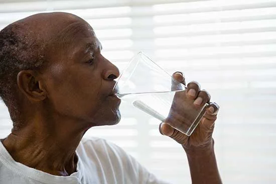 How Much Water to Drink on Ozempic